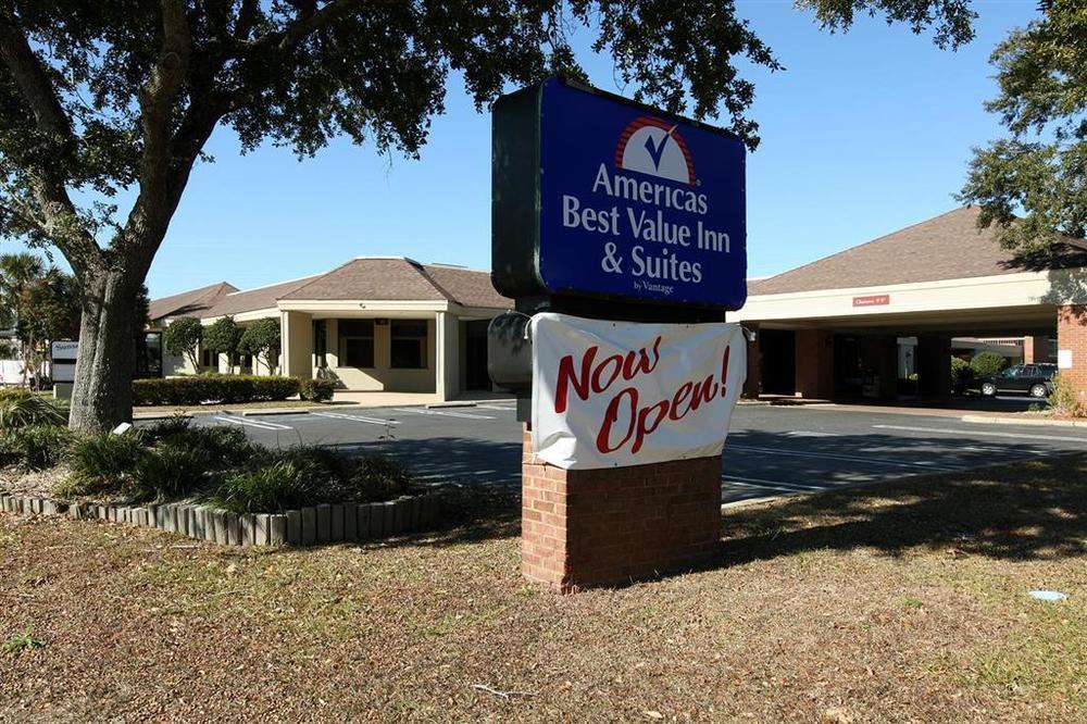 Rest And Relax Inn Ferry Pass Exterior photo