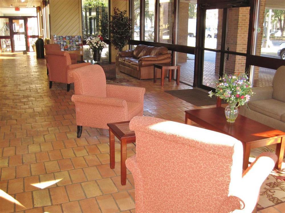 Rest And Relax Inn Ferry Pass Interior photo