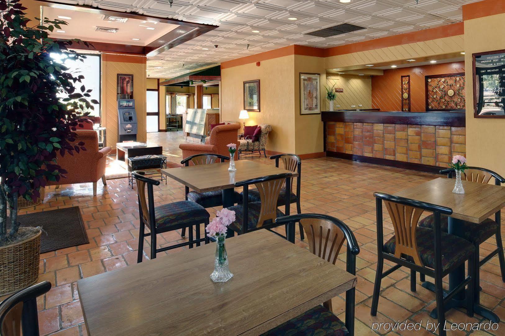 Rest And Relax Inn Ferry Pass Restaurant photo